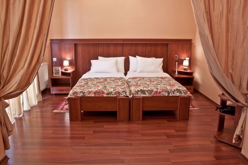 Astoria Hotel Tbilisi Exteriör bild